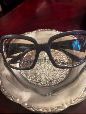 Steve Madden Oversized Square Sunglasses